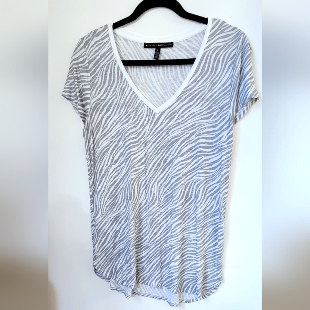 WHBM sparkley t-shirt in excellent pre-loved condition- so soft!